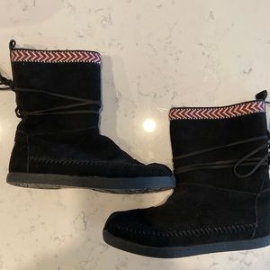 Toms cozy boots